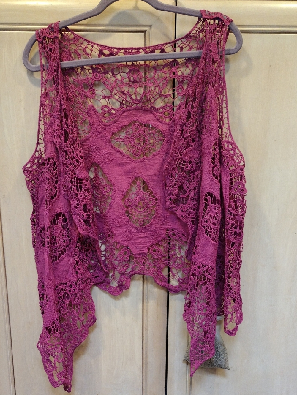 Crochet Lace Knit Open-Front Tank Vest in Magenta